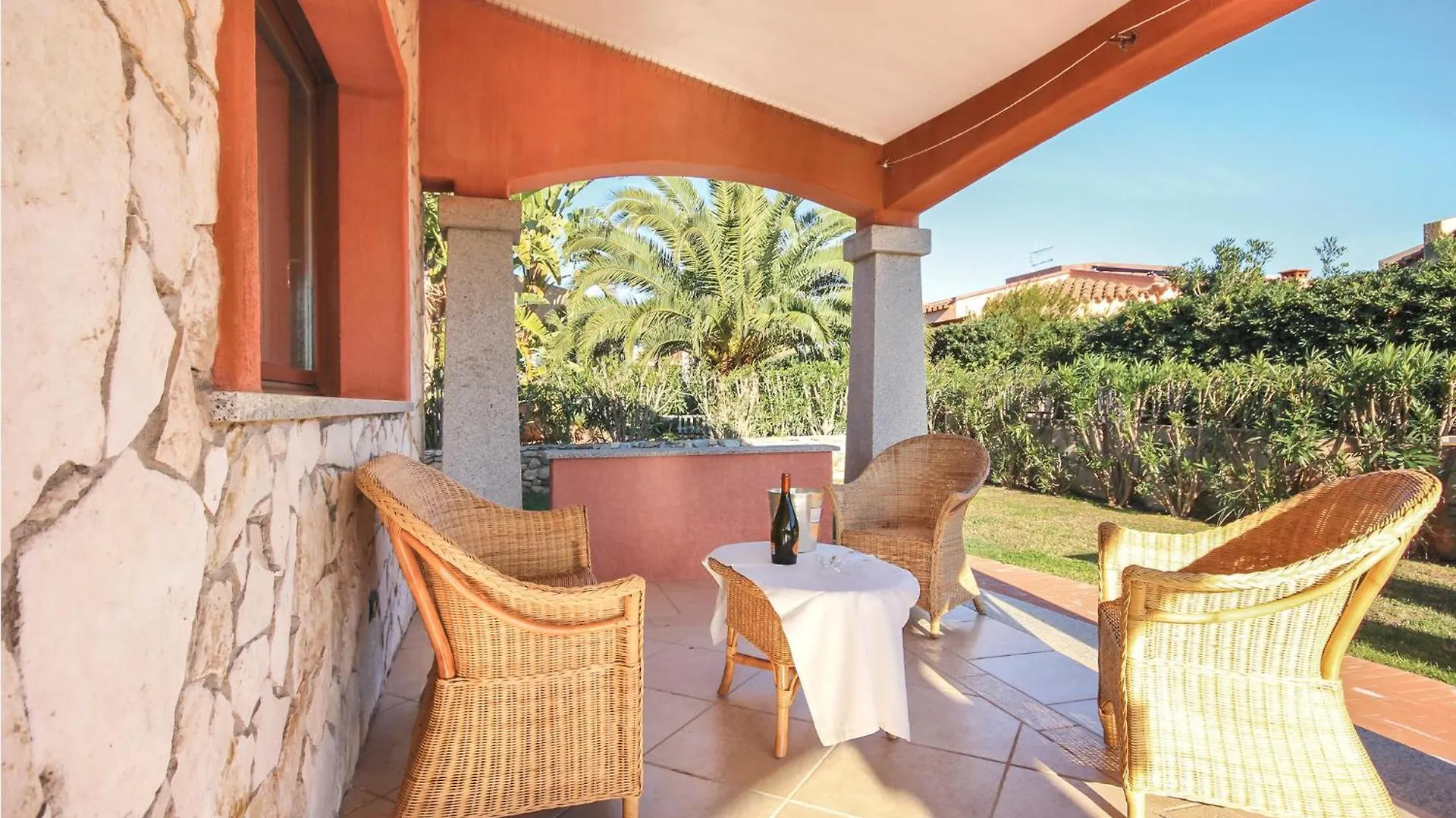 3 Bedroom Lovely Home In Costa Rei -Ca- Италия